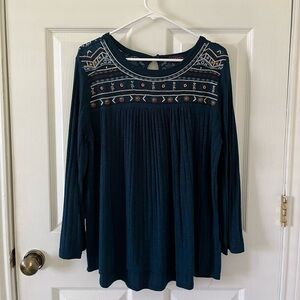 Artesia Navy Long-Sleeve Women's Top